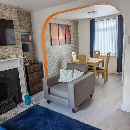 Fantastic Location To City Londonderry Exterior photo