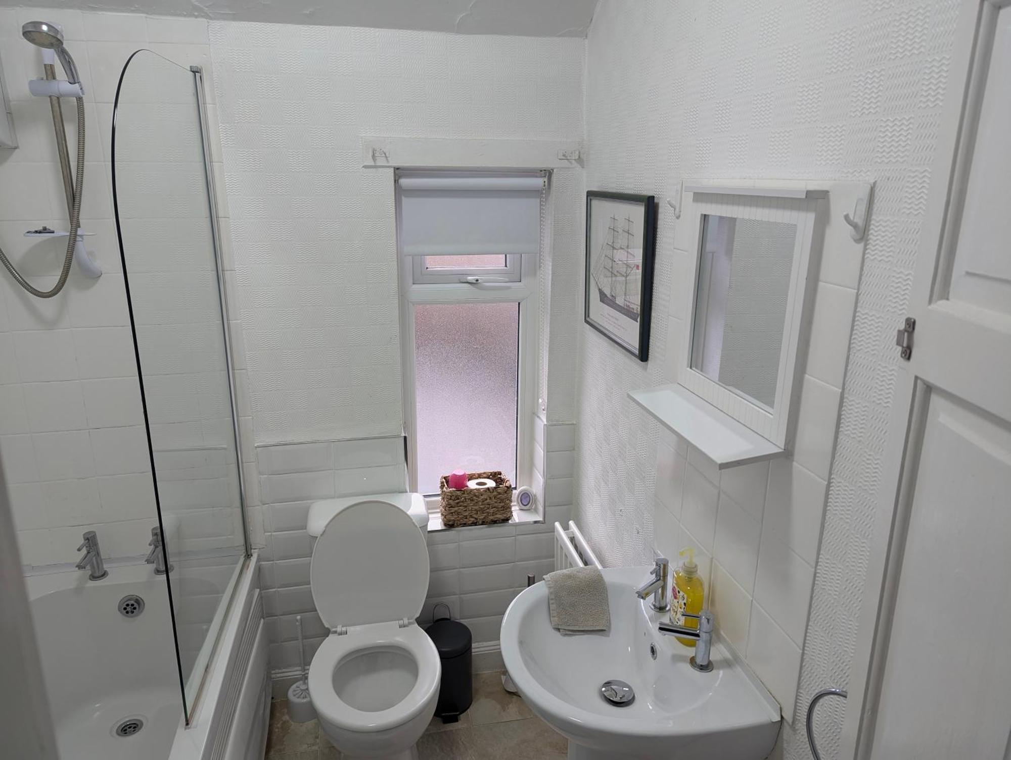 Fantastic Location To * Londonderry